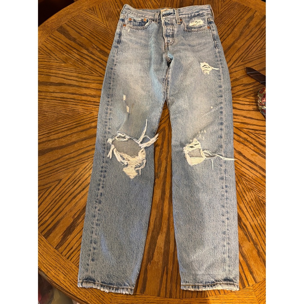 Levis Wedgie Straight Distressed Light Wash High Rise Button Fly Jeans 25